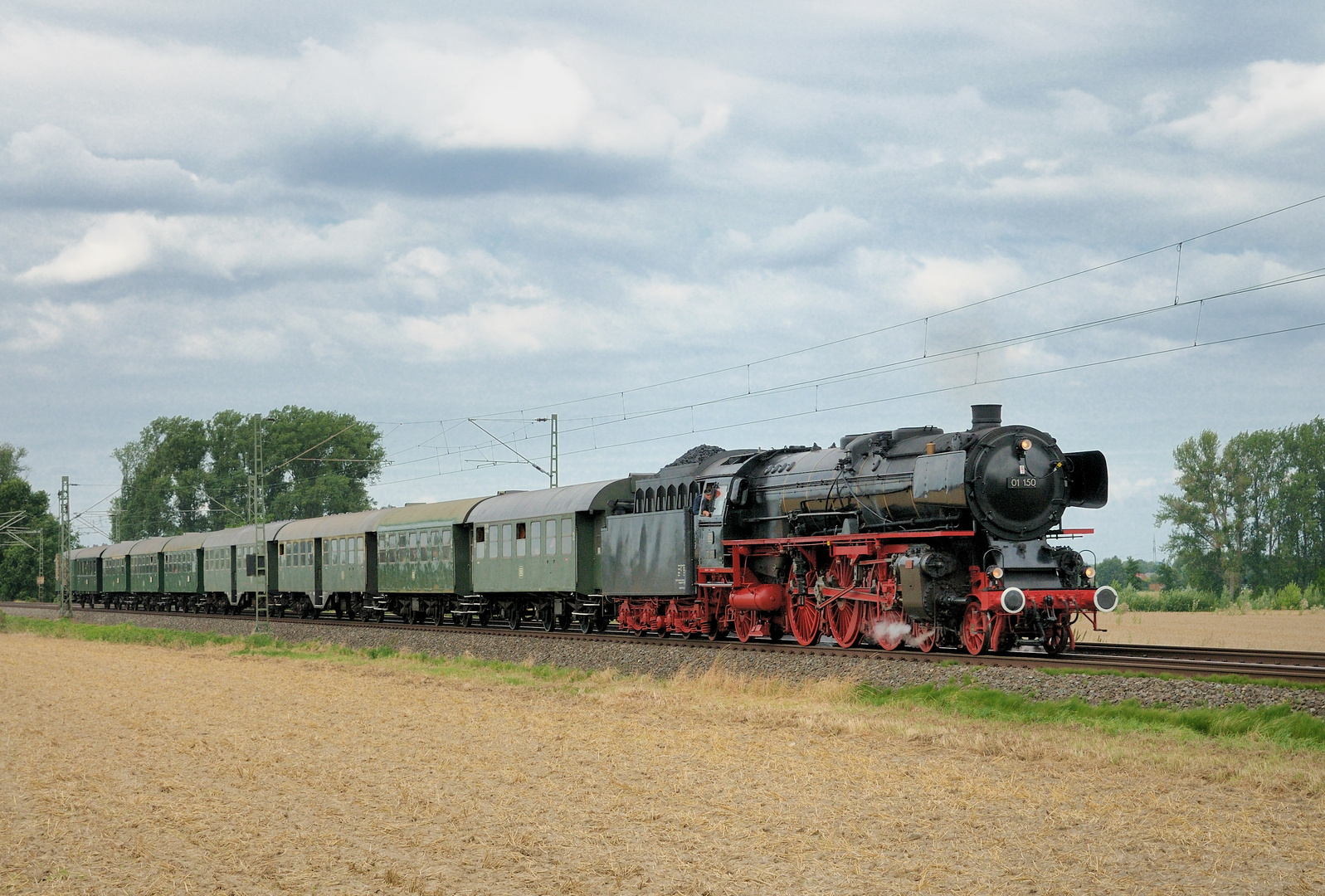 Eine 01 unterwegs in Westfalen