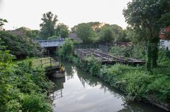 eine alte Drehbrücke