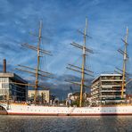 Eine alte Lady im Bremerhavener Abendlicht