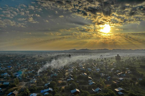 Eine Ballonfahrt über Bagan...