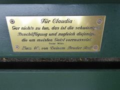 Eine Bank für Claudia....