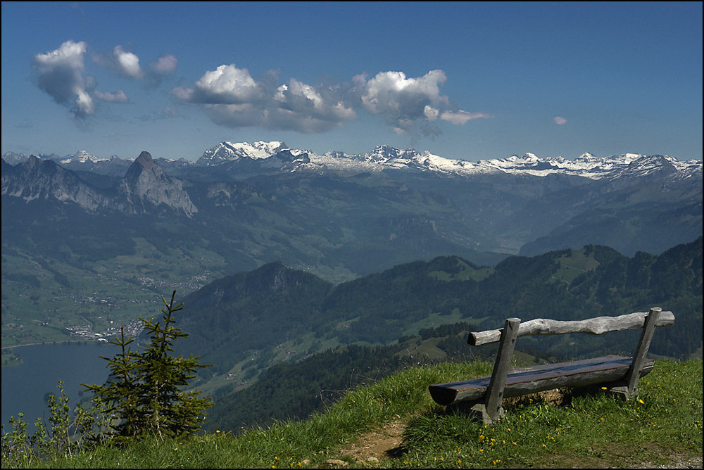 eine Bank mit schönem Ausblick