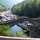 Eine bekannte Brücke in der Schweiz