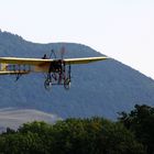 ...eine Bleriot XI...Fliegen pur!