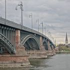 eine Brücke