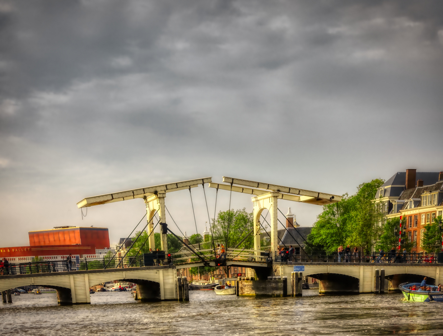 eine Brücke