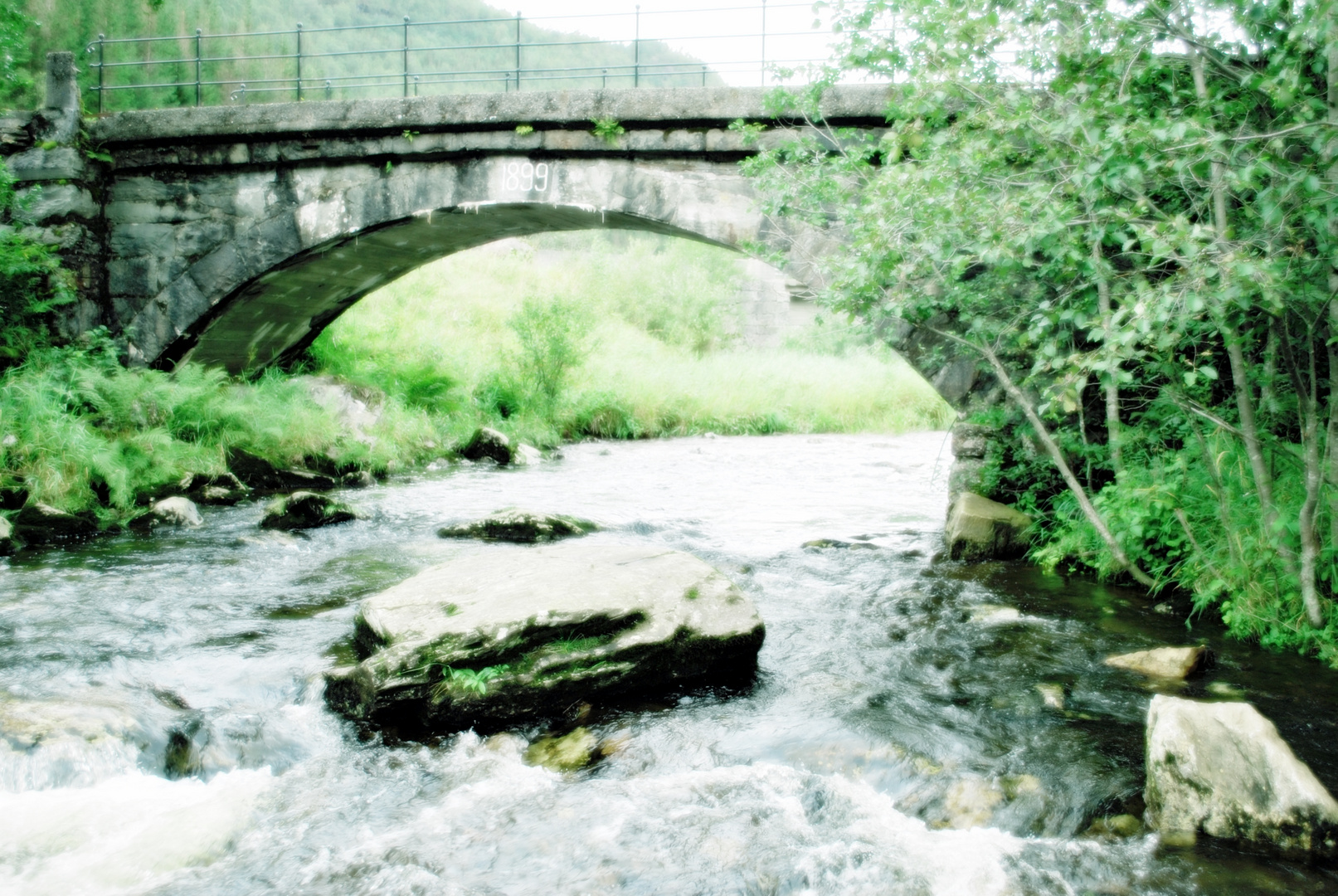 Eine Brücke ins Glück