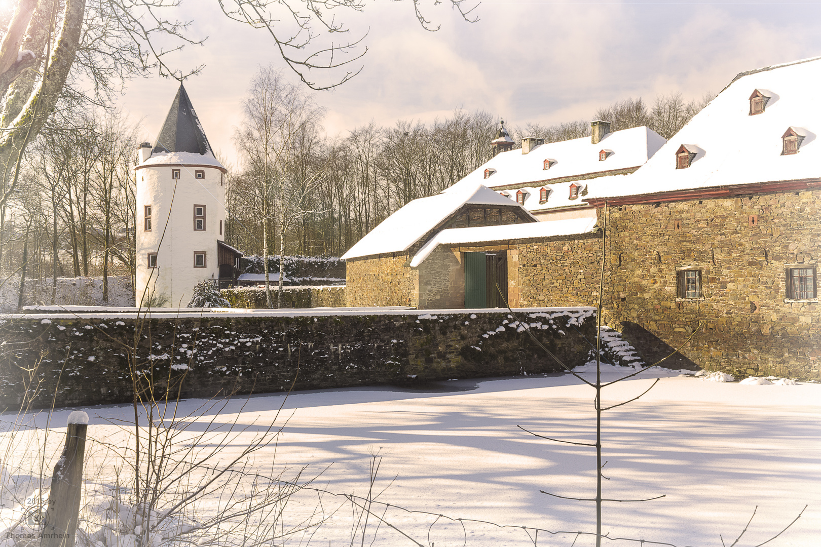 "Eine Burg erblüht"