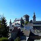 Eine Burg über den Dächern der Altstadt