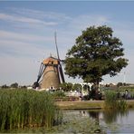 eine der 19 mühlen in kinderdijk