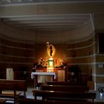 Eine der Kapellen des Santuario di Nostra Signora di Lourdes in Verona