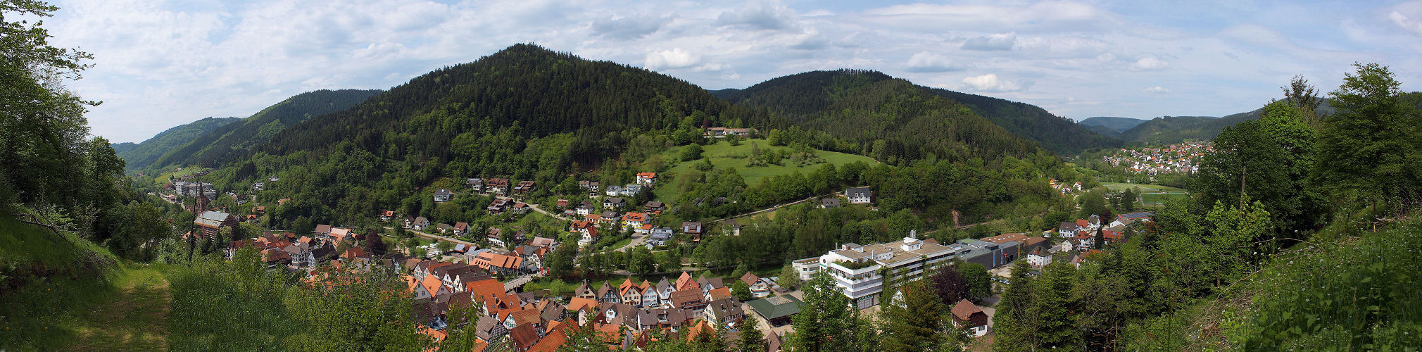 ........ " Eine der Perlen im Schwarzwald..... Schiltach......."!