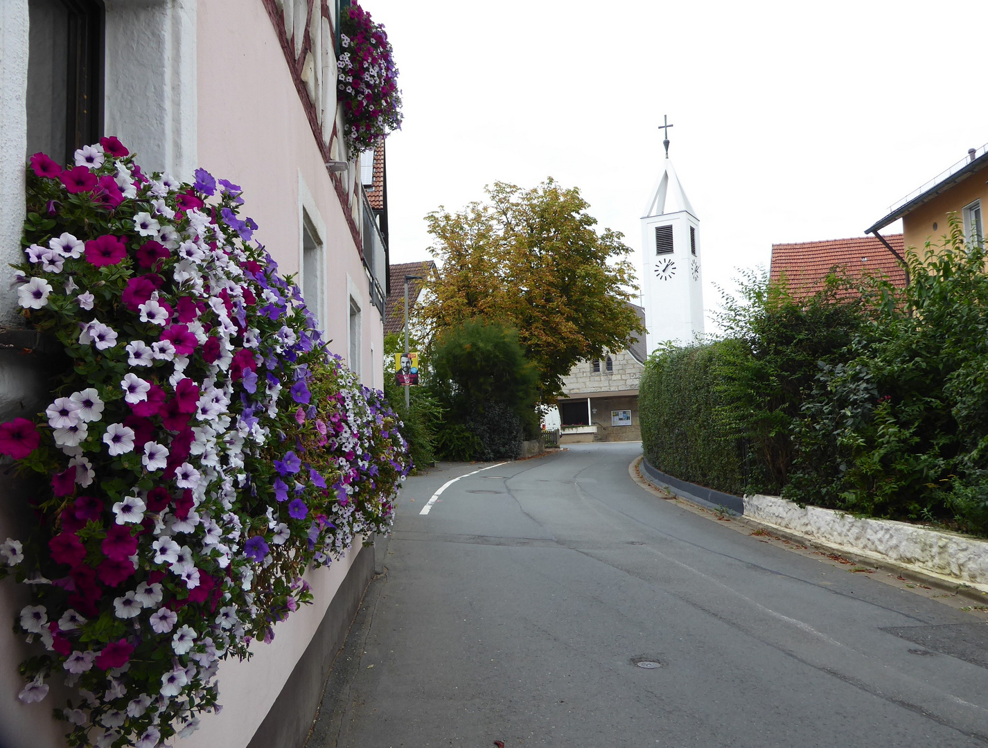 Eine Dorfstraße....