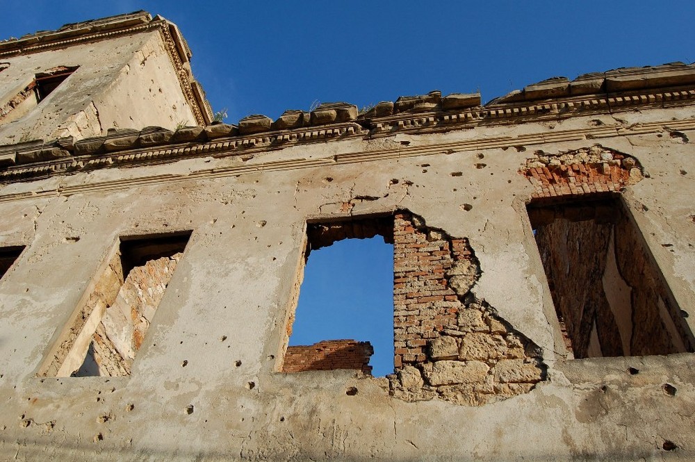 Eine ehemalige Schule in Mostar