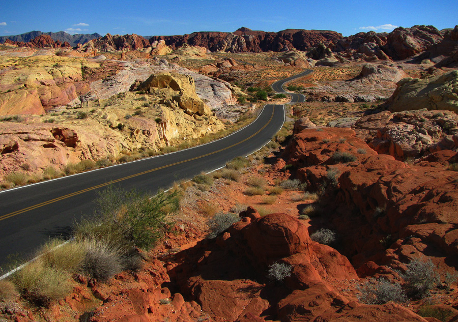 eine farbenfrohe Fahrt durch den Valley of Fire State Park