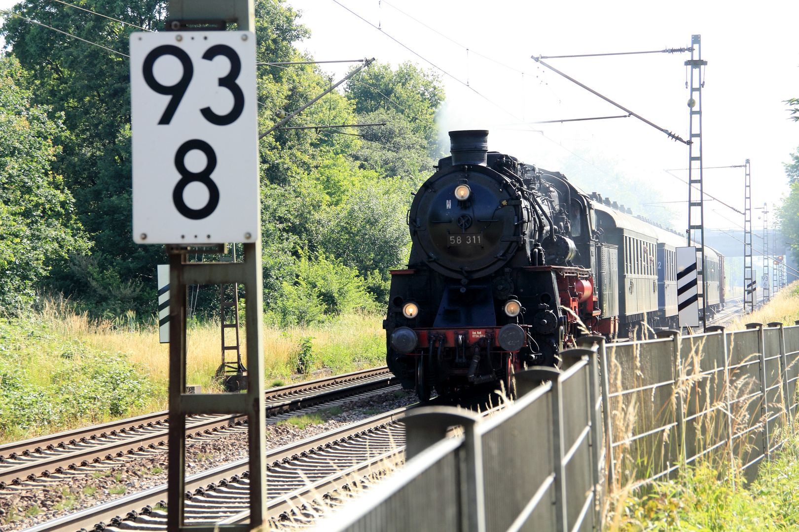 Eine G 12 der Ulmer Eisenbahnfreunde zwischen Muggensturm und Rastatt