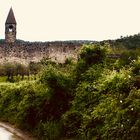 Eine ganz alte Kirche in Slovenen im Karst 