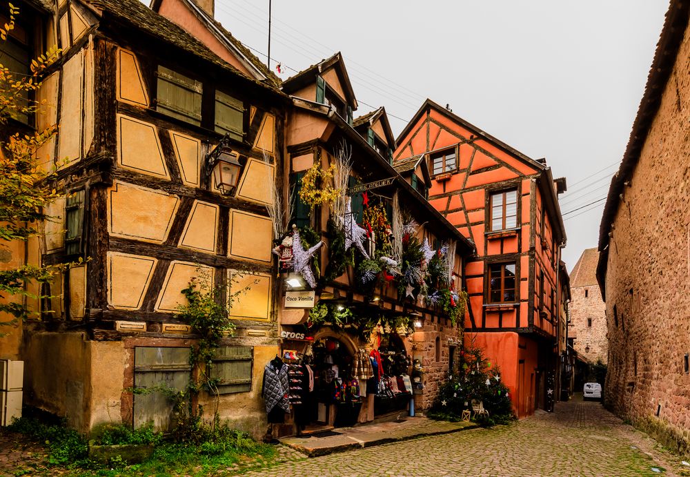 Eine Gasse Im Elsass