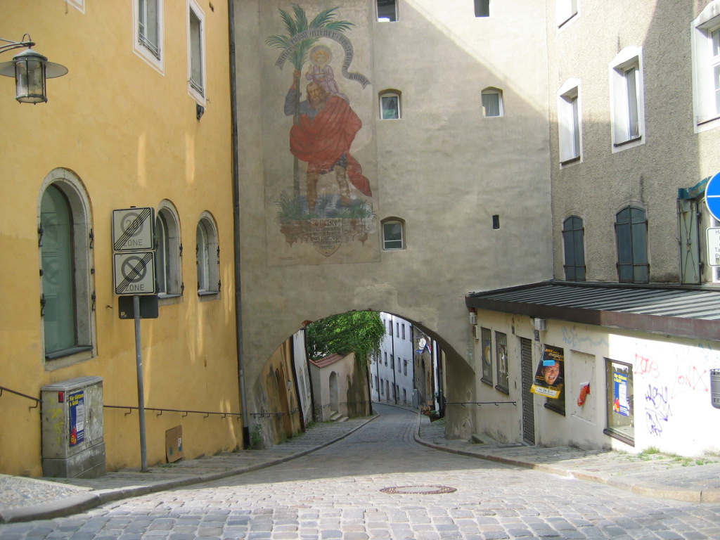 eine gasse in passau