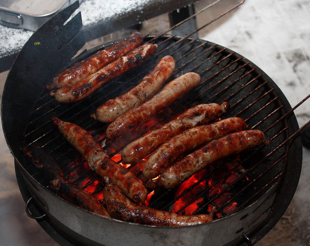 eine gute Thüringer Bratwurst vom Grill gefällig ?