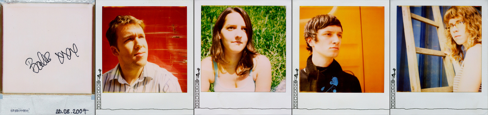 [Eine Hommage ist eine öffentliche Respektsbezeugung gegenüber jemanden oder etwas.]