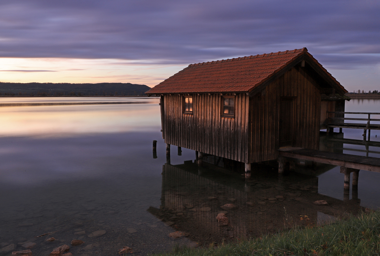 Eine Hütte am Kochelsee