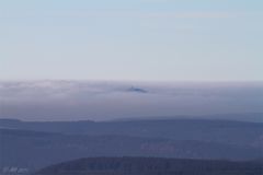 Eine Insel im Nebelmeer