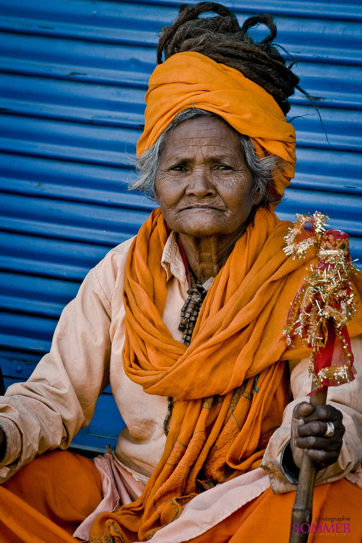 Eine interessante, alte Dame aufgenommen in Indien