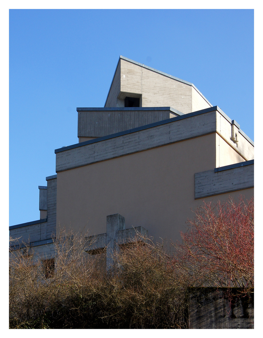 Eine Kirche auf ihrer Suche nach ihrer Ausdrucksform