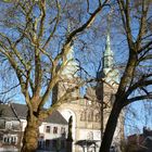 - eine kleine Barock-Kirche ..