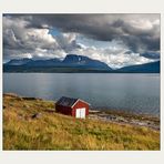 eine kleine Fischermanns Fjordhütte