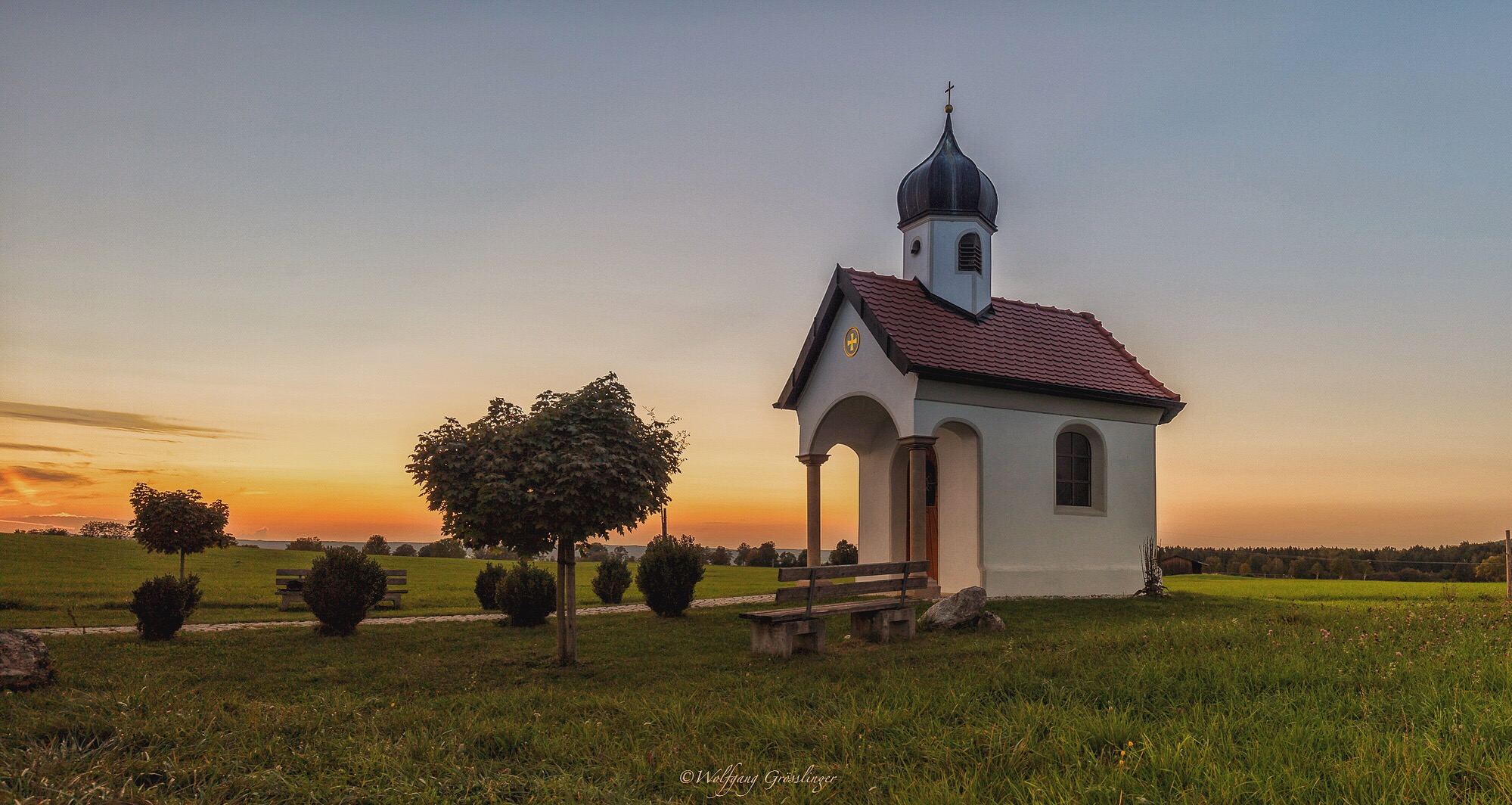 Eine kleine Kapelle am Wegesrand Foto & Bild architektur