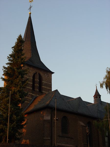 Eine kleine Kirche in Quadrath