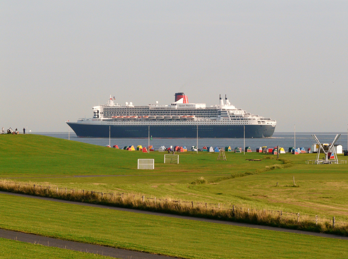 Eine Königin! (QM2)