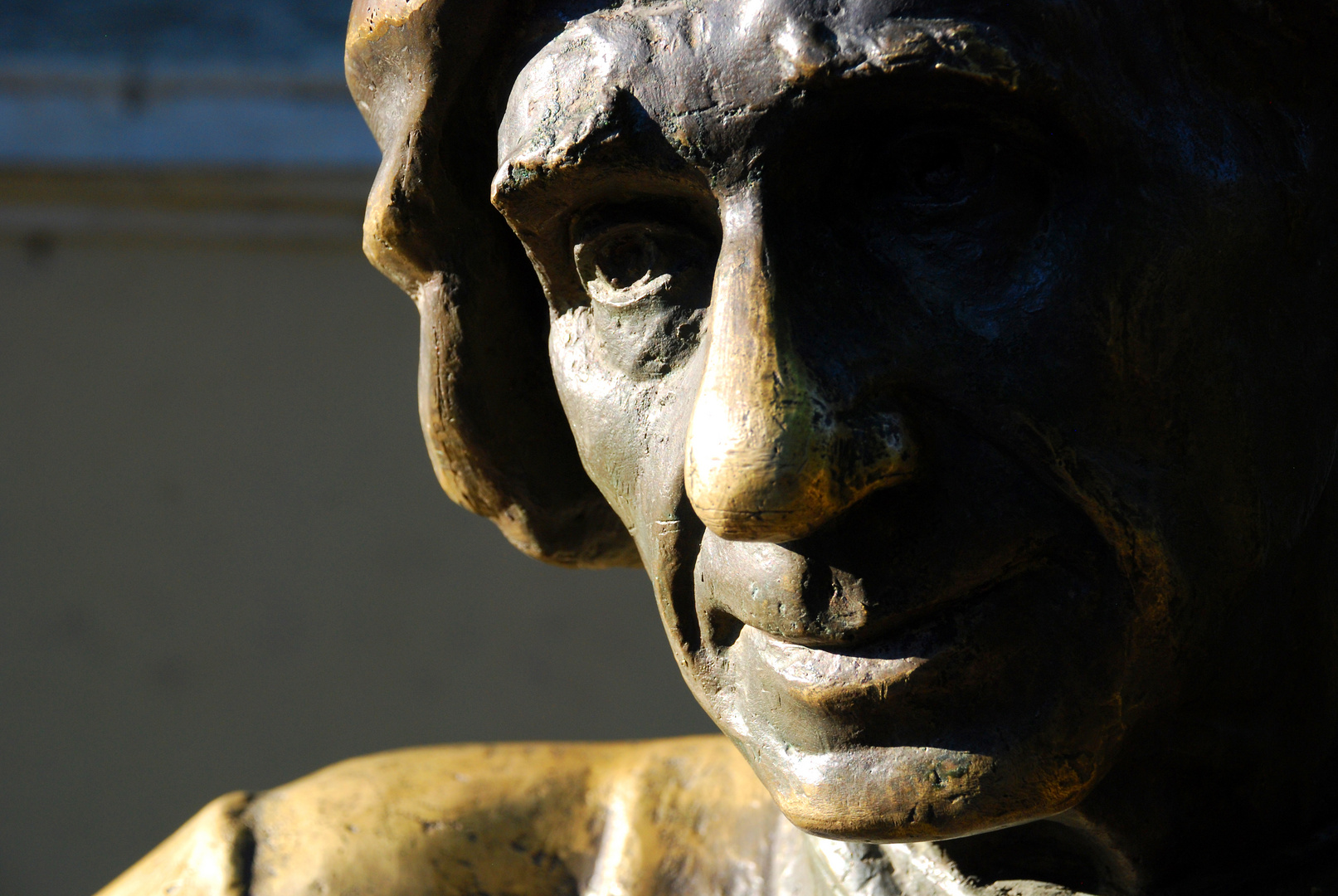 Eine lebensgroße Bronze in der Altstadt von Plovdiv...