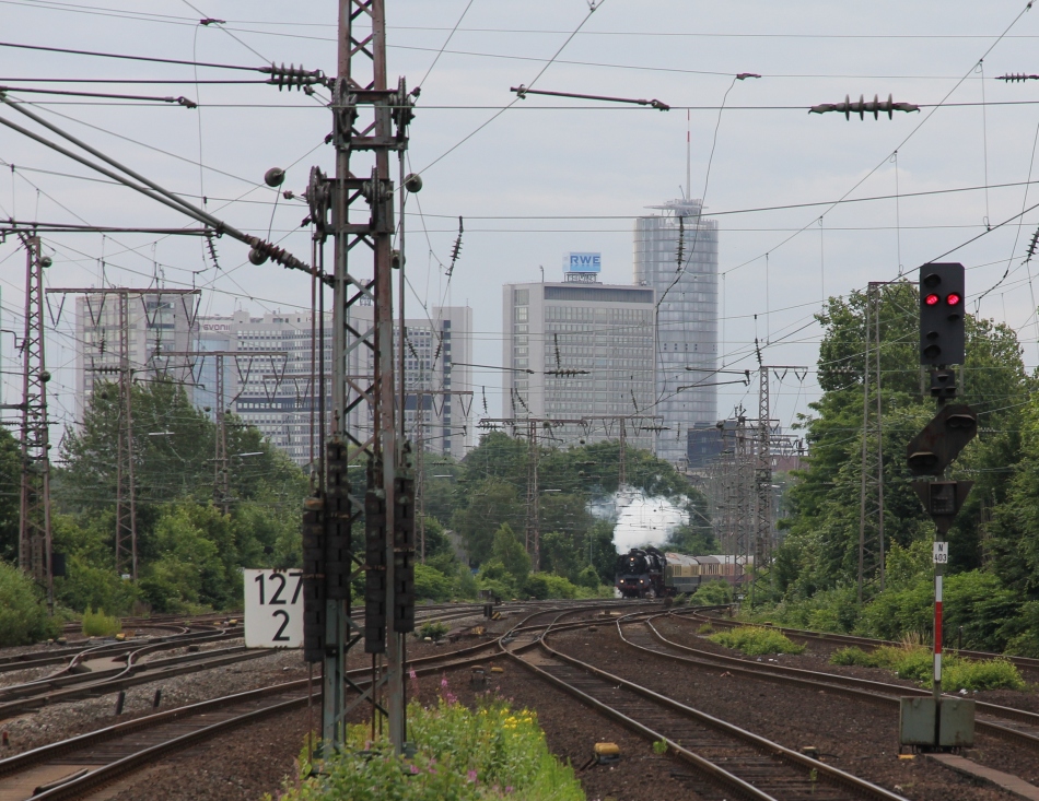 Eine Lok aus Halle P