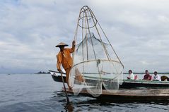 ...eine Mahlzeit aus dem Inle See...