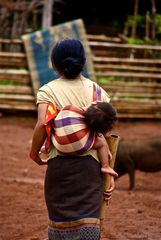 eine müde aber süße last am rücken, laos 2010