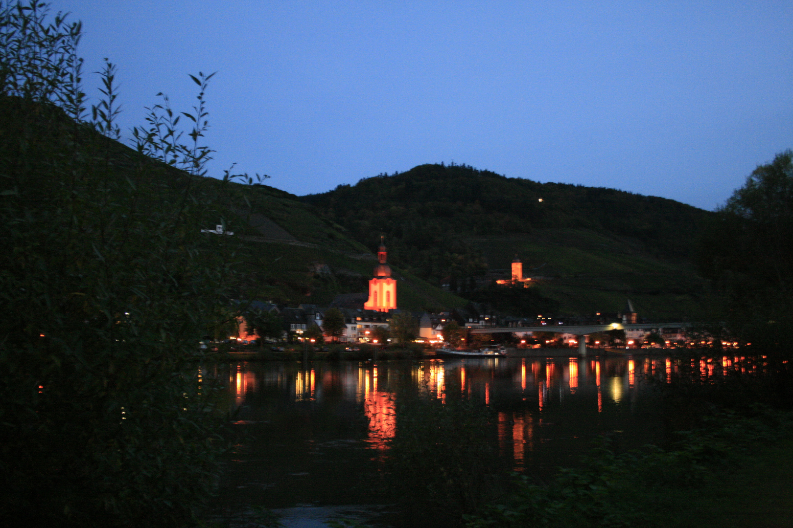 Eine Nacht Aufnahme an der Mosel 