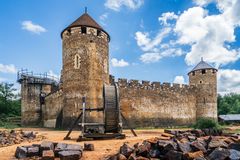 Eine neue Burg entsteht