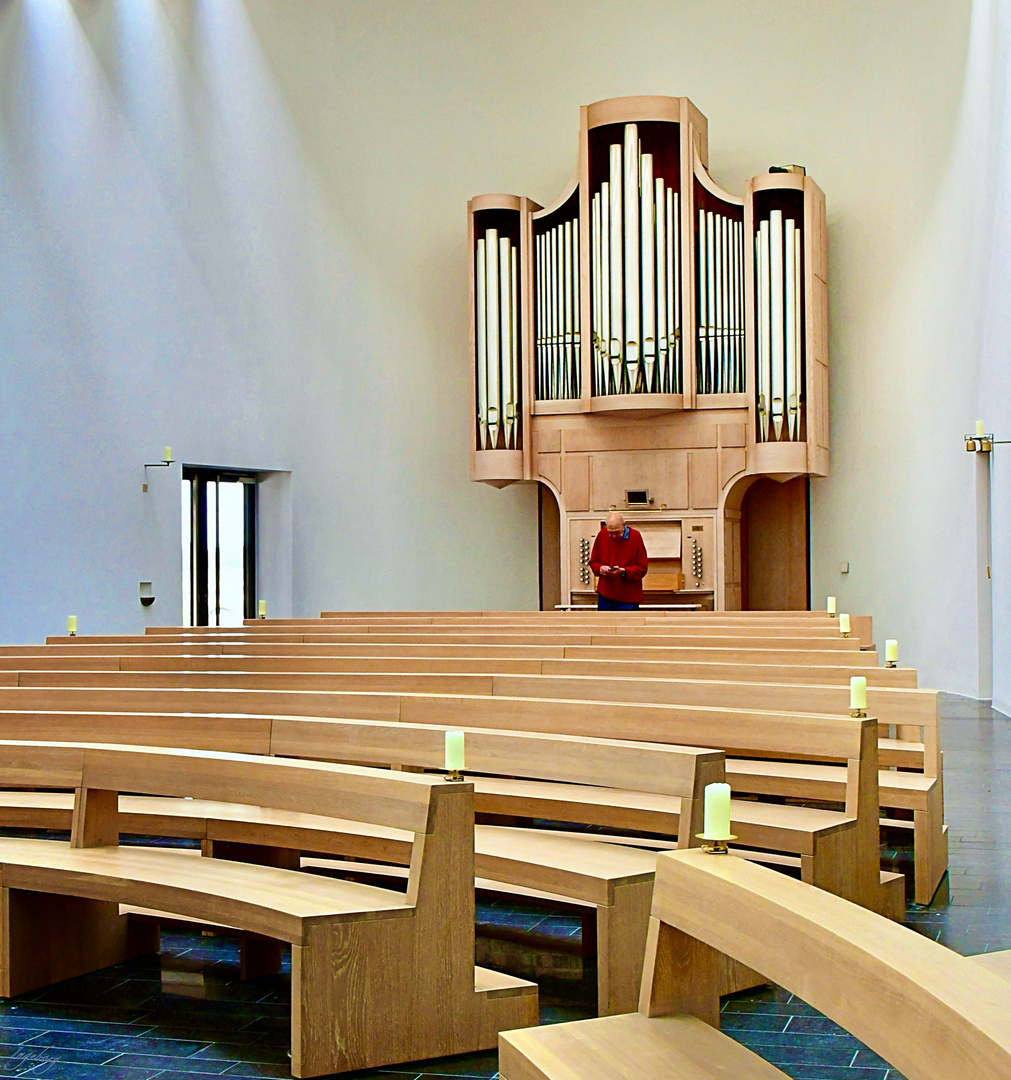 Eine Orgel