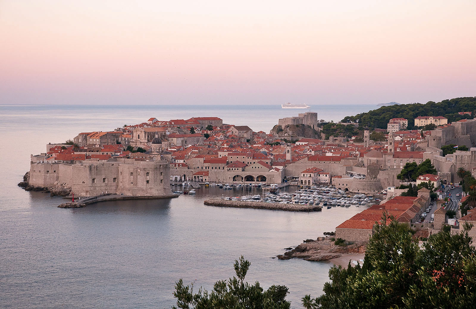 Eine Perle an der Adria, die kroatische Stadt Dubrovnik.