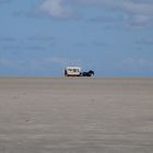 Eine Pferdekutsche am Strand von Borkum 2009