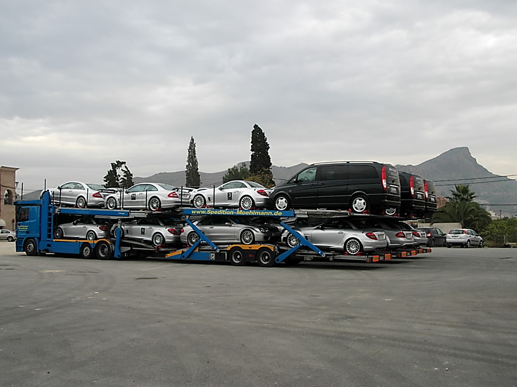 Eine Reise   Autotransportersporter Durch Spanien nach Ronda in Portugal