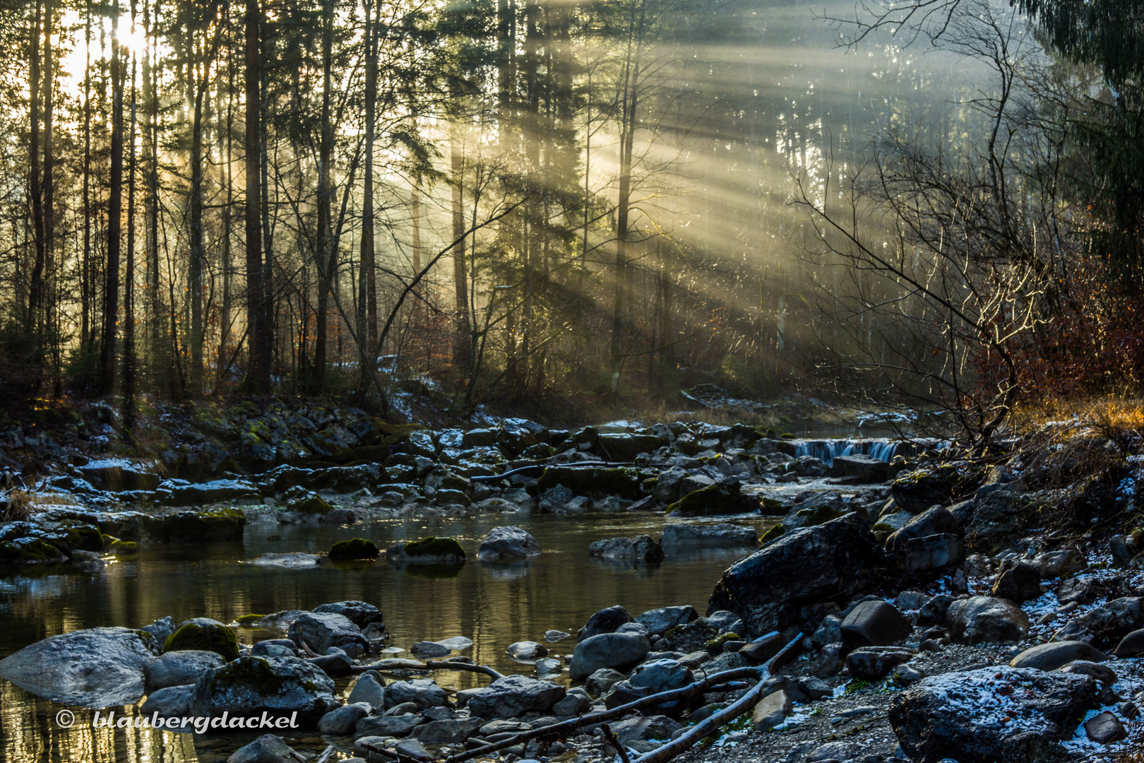 Eine Reise von Licht und Wasser