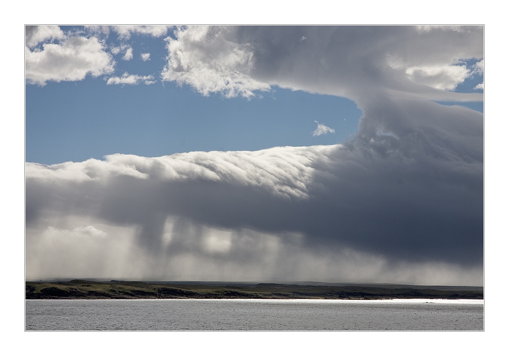 Eine riesige Ambosswolke