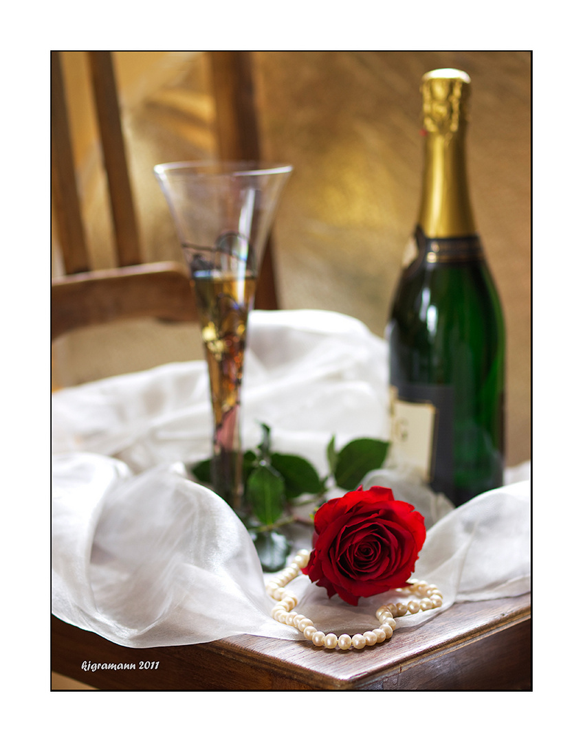 eine rose für dich...... Foto & Bild stillleben, arrangierte szenen, diverses Bilder auf