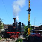 Eine Sächsin fährt als Straßenbahn auf Java 