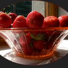 Eine Schale Erdbeeren