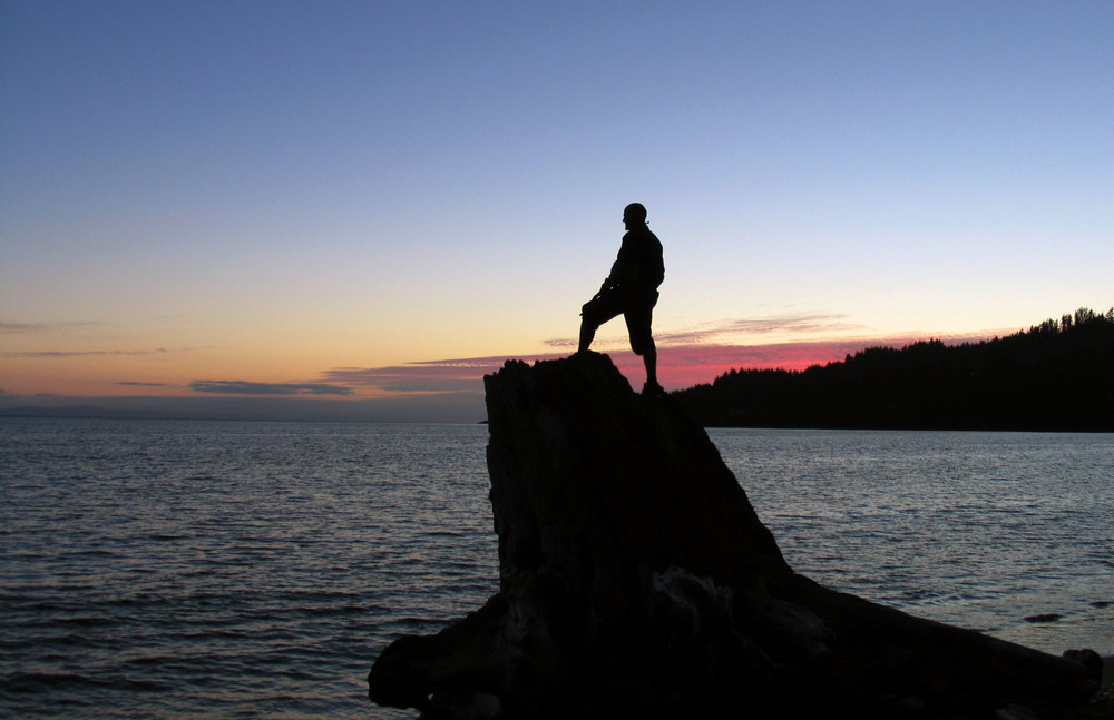 Eine Silhouette und das Meer